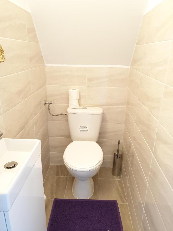 Nadliget Vendeghaz Villa Abrahamhegy Exterior photo