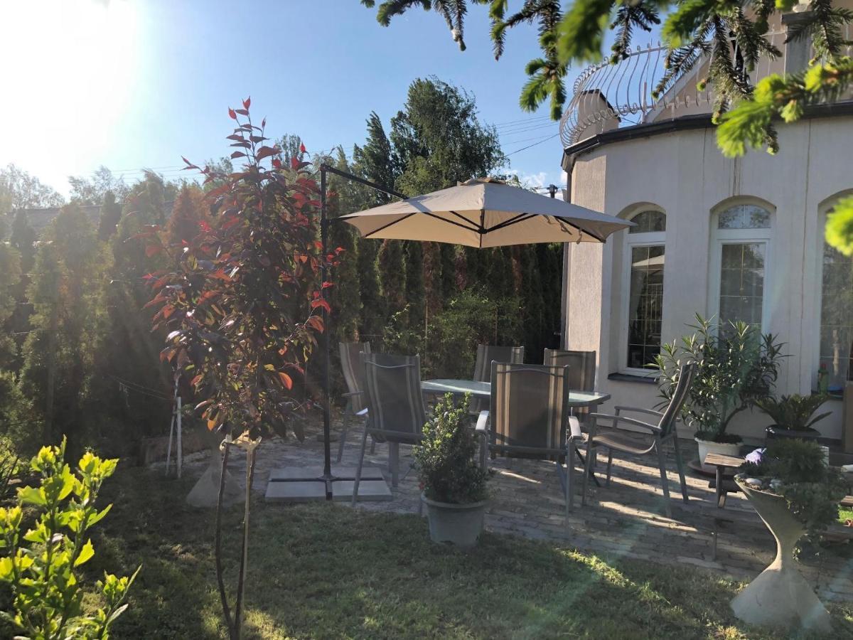 Nadliget Vendeghaz Villa Abrahamhegy Exterior photo
